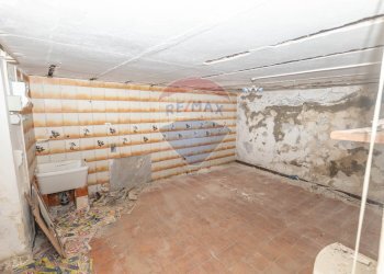 Stanza vuota - Casa semi indipendente Via Calì
 
54-58, Caltagirone - foto 9