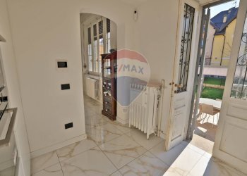 Hall / corridoio - Casa semi indipendente Bollate - foto 4