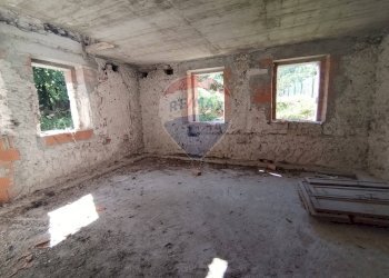 Stanza vuota - Semi-detached house Via Damiano Chiesa, Seren del Grappa - photo 13