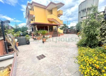 Foto 1 - Villa VIA CUTONE, Pomigliano d'Arco - foto 1