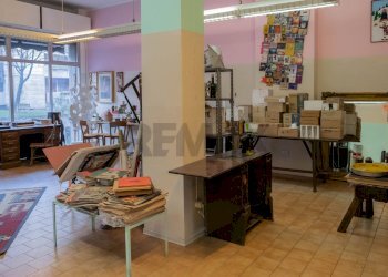 Soggiorno - Commercial Premises via Jannozzi
 
50, San Donato Milanese - photo 7