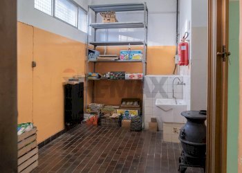 Bagno - Commercial Premises via Jannozzi
 
50, San Donato Milanese - photo 10