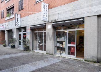 Edificio all\'aperto - Commercial Premises via Jannozzi
 
50, San Donato Milanese - photo 19