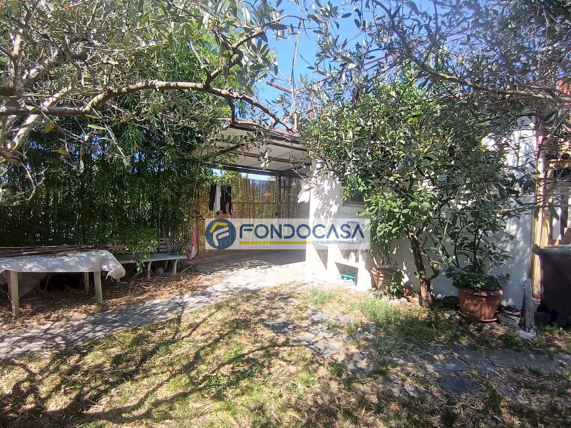 esterno - Casa semi indipendente via fossone alto, Carrara - foto 1