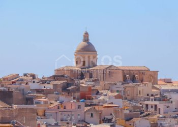 Foto 1 - Casa indipendente Via Benvenuti
 
15, Noto - foto 1