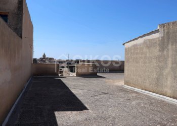 Foto 2 - Casa indipendente Via Benvenuti
 
15, Noto - foto 2