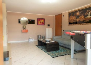 Foto 2 - Trilocale VIA GARIBALDI
 
76, Nocera Superiore - foto 2