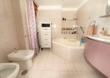 Foto 16 - Trilocale VIA GARIBALDI
 
76, Nocera Superiore - foto 16