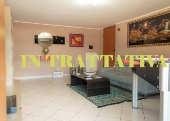 Foto 1 - Trilocale VIA GARIBALDI
 
76, Nocera Superiore - foto 1