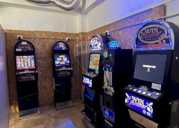 Ufficio - Attività Commerciale Via Botteghelle
 
65, Mazzarrone - foto 16