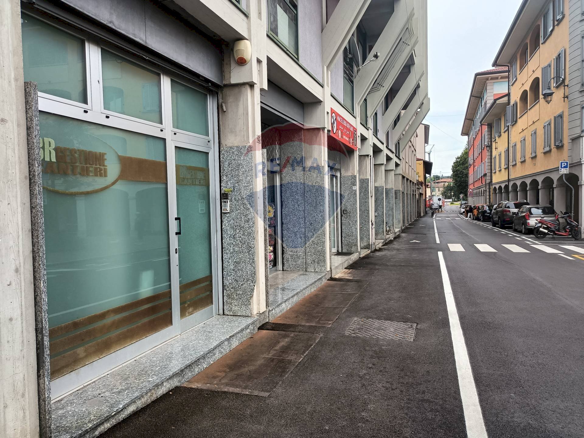 Office Via Vittorio Emanuele, 63
Ponte San Pietro, Ponte San Pietro - photo 3