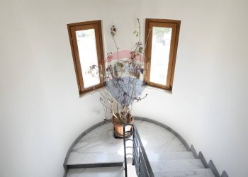 Scale - Attico Via Gaetano Martino
 
49, Alcamo - foto 36