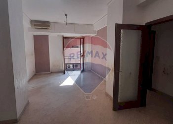 Hall / corridoio - Trilocale Via Leonardo da Vinci
 
145, Palermo - foto 12