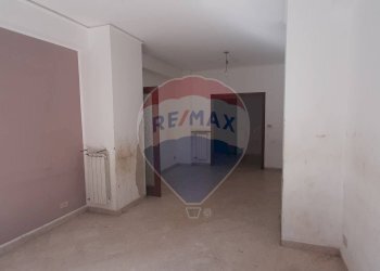 Hall / corridoio - Trilocale Via Leonardo da Vinci
 
145, Palermo - foto 14