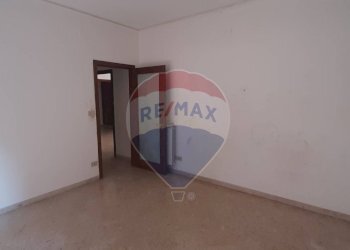 Stanza vuota - Trilocale Via Leonardo da Vinci
 
145, Palermo - foto 26