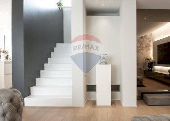 Scale - Casa semi indipendente Peschiera del Garda - foto 13