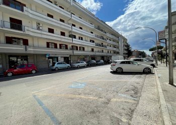 Foto 6 - Negozio VIA SALVO D'ACQUISTO
27, Caserta - foto 6