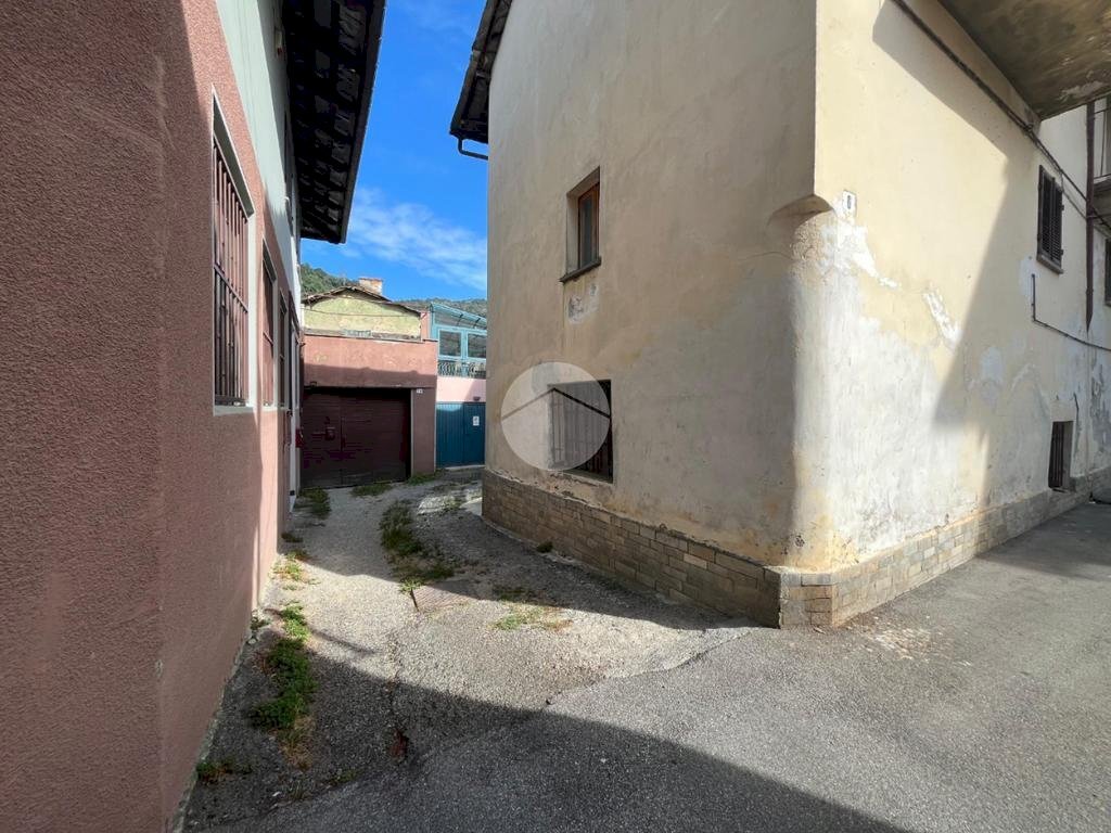 Three-room apartment Via Guglielmo Oberdan, Barge - photo 2