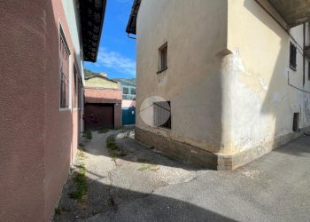 Three-room apartment Via Guglielmo Oberdan, Barge - photo 2