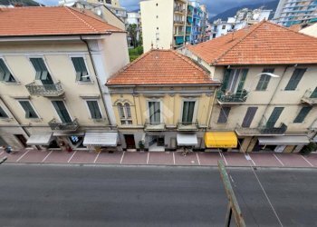 Trilocale Via Paolo Boselli, Taggia - foto 6