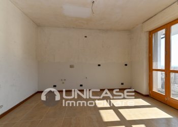 Cucina - Quadrilocale Viale Giuseppe Mazzini, 78, Barge - foto 6