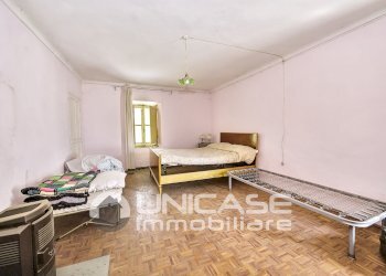 Camera - Rustic Via Barge, 80, Paesana - photo 22