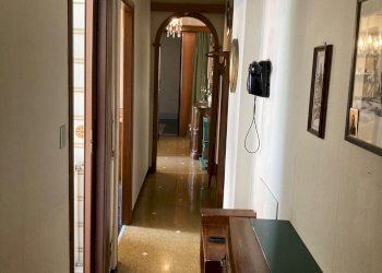 Trilocale salita Inferiore Salvator Rosa, Genova (zona Sampierdarena) - foto 3