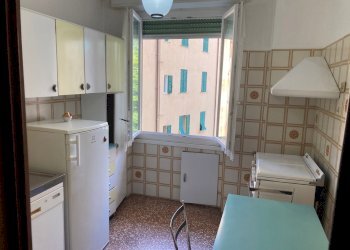 Trilocale salita Inferiore Salvator Rosa, Genova (zona Sampierdarena) - foto 12