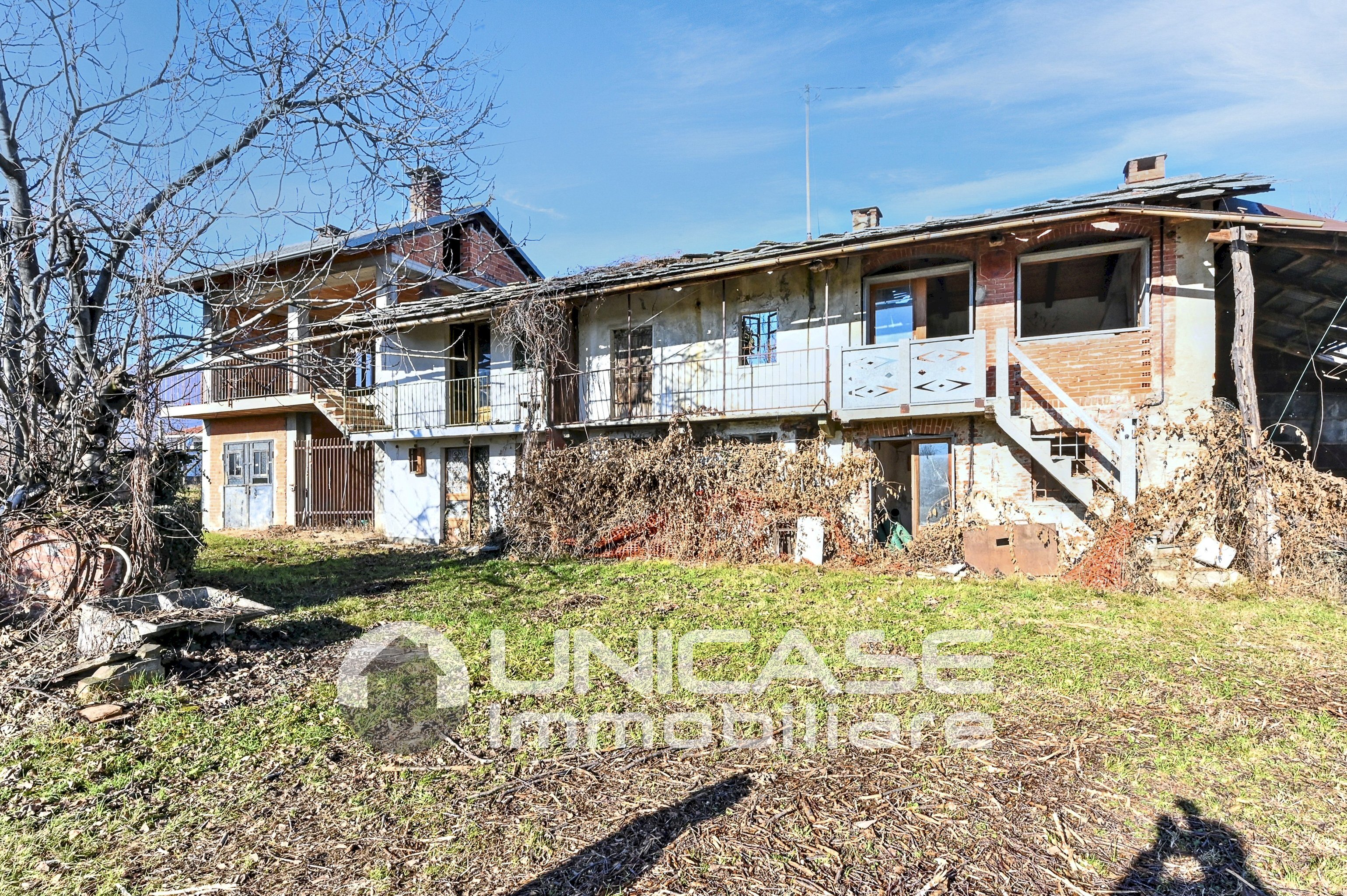 Facciata - Casa indipendente Via Pilone Rio, 8, Bagnolo Piemonte - foto 2