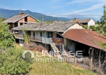Facciata - Casa indipendente Via Pilone Rio, 8, Bagnolo Piemonte - foto 15