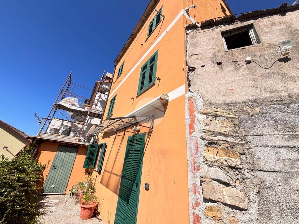 Semi-detached house Via Canneto di Apparizione, Genova (neighborhood Apparizione) - photo 1