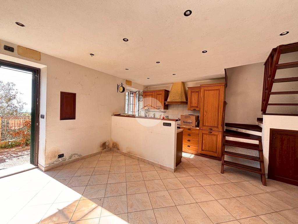 Semi-detached house Via Canneto di Apparizione, Genova (neighborhood Apparizione) - photo 3