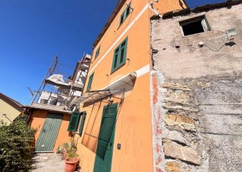 Casa semi indipendente Via Canneto di Apparizione, Genova (zona Apparizione) - foto 1