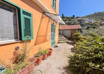 Casa semi indipendente Via Canneto di Apparizione, Genova (zona Apparizione) - foto 12