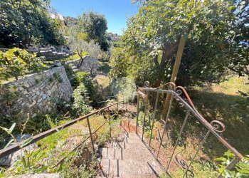 Casa semi indipendente Via Canneto di Apparizione, Genova (zona Apparizione) - foto 24