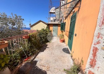 Casa indipendente Via Canneto di Apparizione, Genova (zona Apparizione) - foto 5