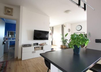 Three-room apartment Via Roma, Garbagnate Milanese - photo 7