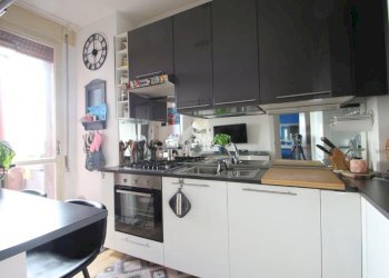Three-room apartment Via Roma, Garbagnate Milanese - photo 9