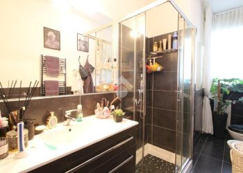 Three-room apartment Via Roma, Garbagnate Milanese - photo 35