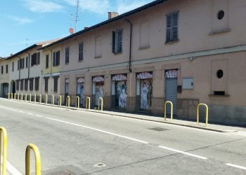 Foto 6 - Negozio Via Generale Espinasse
 
38/40, Magenta - foto 6