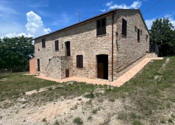 Foto 2 - Independent house Via Madonnina di Loreto
 
snc, Monteleone di Fermo - photo 2