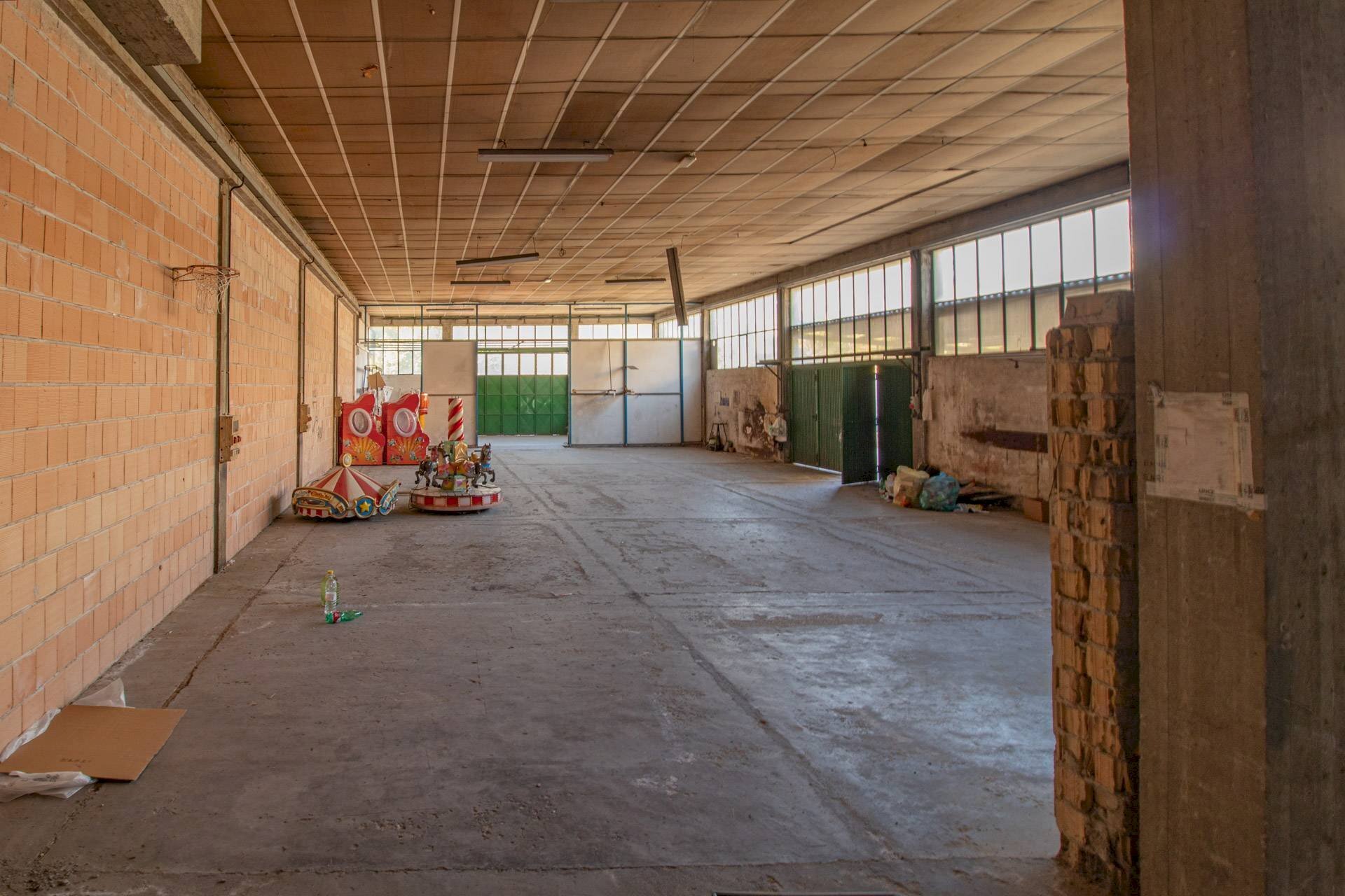 Foto 3 - Capannone 165, Acquaviva Picena - foto 2