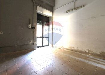 Stanza vuota - Shop Via Cibele
 
49, Catania - photo 5