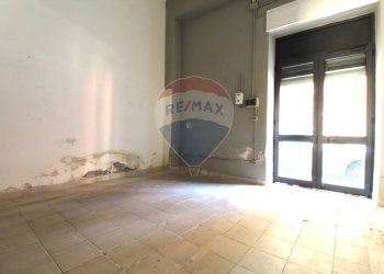 Stanza vuota - Shop Via Cibele
 
49, Catania - photo 6