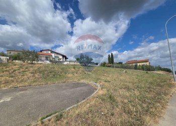 Casa all\'aperto - Terreno edificabile Via Belvedere, Laterina Pergine Valdarno - foto 2