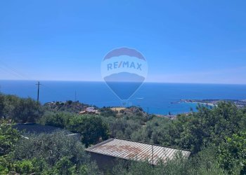 Vista dell\'acqua - Terreno agricolo contrada Mastrissa, Castelmola - foto 29