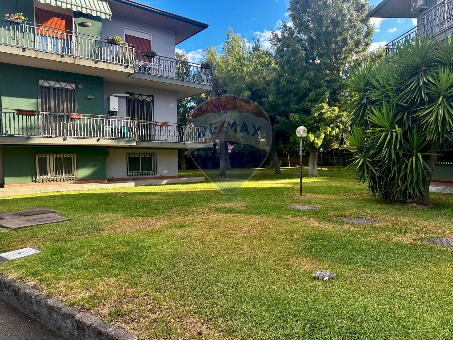 Giardino - Appartamento Via Francesco De Sanctis
 
6, Catania - foto 2