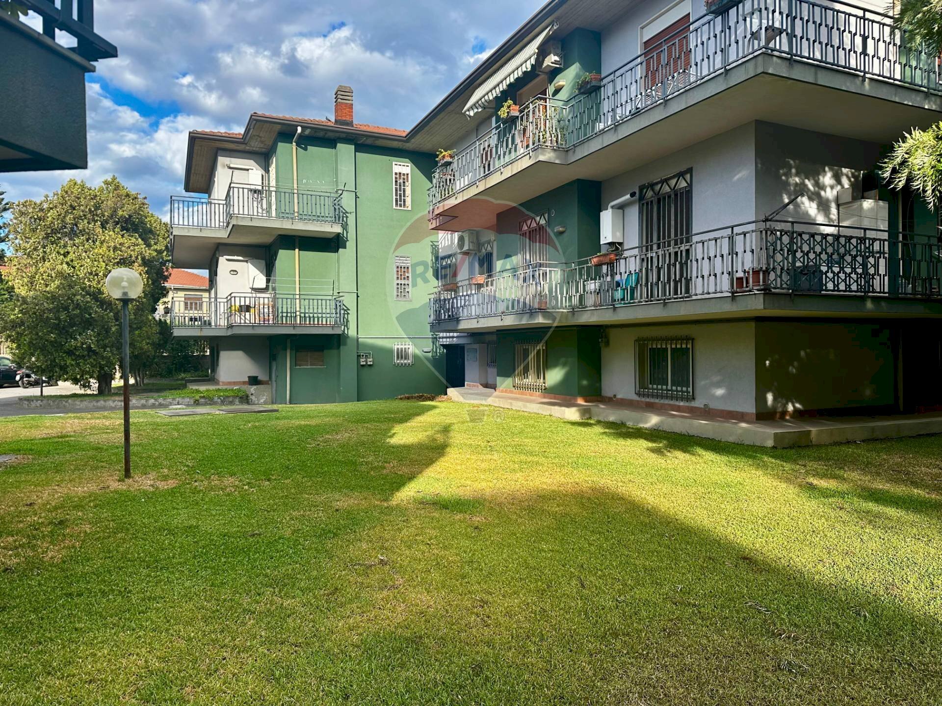 Edificio all\'aperto - Appartamento Via Francesco De Sanctis
 
6, Catania - foto 3