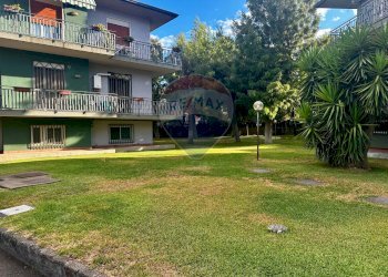 Giardino - Appartamento Via Francesco De Sanctis
 
6, Catania - foto 2