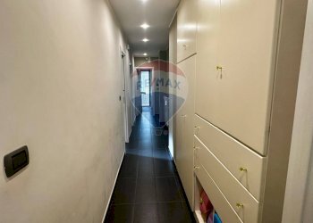 Hall / corridoio - Appartamento Via Francesco De Sanctis
 
6, Catania - foto 11